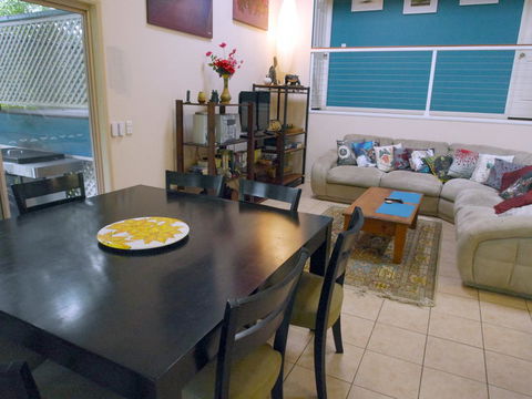 Gone Fishin - Accommodation Gladstone 6