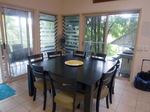 Gone Fishin - Accommodation Gladstone 7