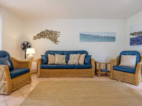Beachies 3 - Accommodation Gladstone 3