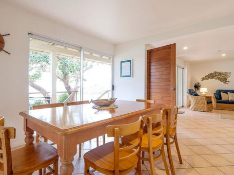 Beachies 3 - Accommodation Gladstone 4