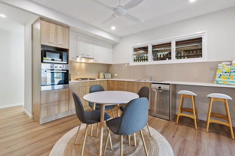 Day Dreaming - Accommodation Gladstone 0