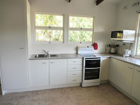 BAMBARA - Accommodation Gladstone 5