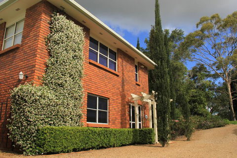 Seasons Of Maleny B&B - Accommodation Gladstone 0