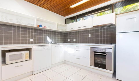 #162 Nautilus Resort - Accommodation Gladstone 2