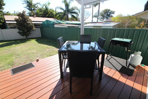'AFRAME Tarcoola Cottage' 29 The Parade, North Haven - Accommodation Gladstone 0
