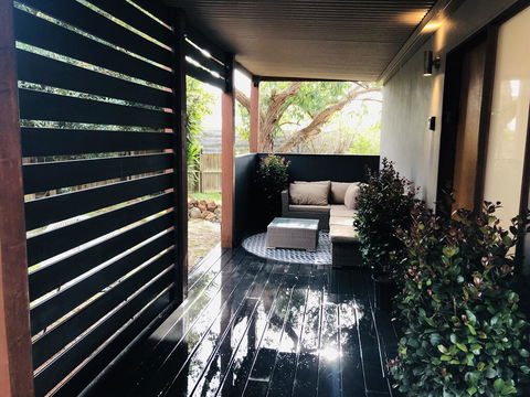 'Carinya' Coastal Cottage - Accommodation Gladstone 1