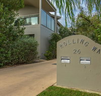 'Rolling Waves 2' on Ocean Drive - Accommodation Gladstone