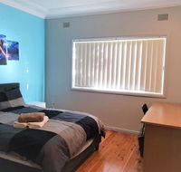 1 Double Quaint Private room near public bus transport - SHAREHOUSE - Accommodation Gladstone