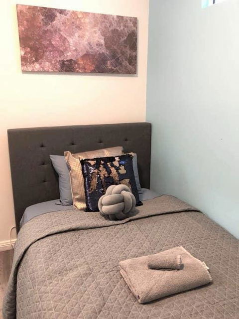 1 Private Single Room In Carramar 1-minute Walk To Station - SHAREHOUSE - Accommodation Gladstone 3