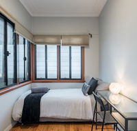 1 Private Single Room in Carramar 1-Minute Walk To Station - SHAREHOUSE - Accommodation Gladstone