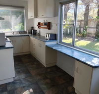 1 Spectrum Street Rainbow Beach- Close to shops and main beach - Accommodation Gladstone