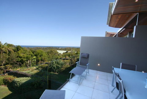 1/22 Mahogany Drive - Beach House 1 @ Vue - Accommodation Gladstone 1