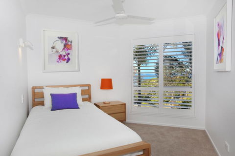 10 Mona Vista Crt, Coolum Beach, VIEWS, WiFi, Pet Friendly - Accommodation Gladstone 2