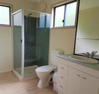 10 Naiad Court -Beach Retreat in the bush - Accommodation Gladstone