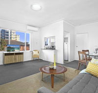 10 South Pacific 2 Bedrooms - Accommodation Gladstone