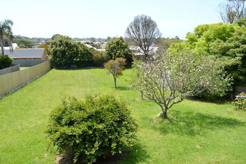 100 On Myer - Accommodation Gladstone 2