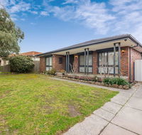 111 Relaxing Family Getaway in Burwood - Accommodation Gladstone