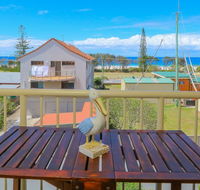 12 Kingsway Ocean View - Accommodation Gladstone