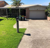 121 Montague Avenue Kianga - Accommodation Gladstone