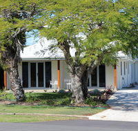 12th Tee BnB - Accommodation Gladstone
