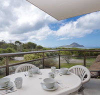 13 'INTREPID' 3 INTREPID CL - FANTASTIC UNIT WITH STUNNING WATER VIEWS - Accommodation Gladstone