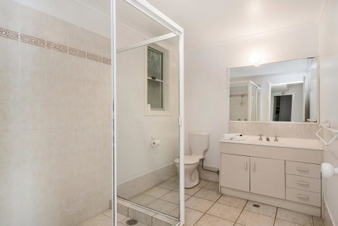 13 Brownell Drive Wategos Beach - Beach House - Accommodation Gladstone 2