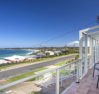 143 Mitchell Pde - Magnificent Outlook - Accommodation Gladstone