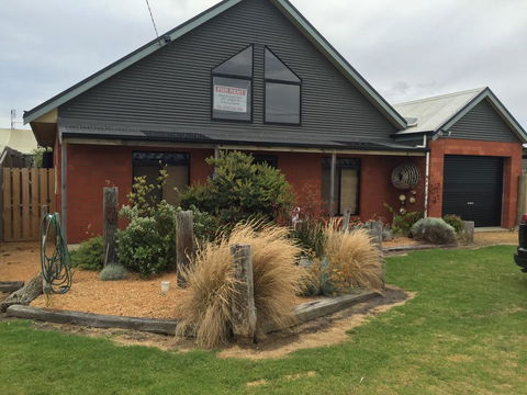 15 On Blair - Accommodation Gladstone 1