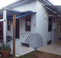 15 Robert Johnstone Parade - Accommodation Gladstone