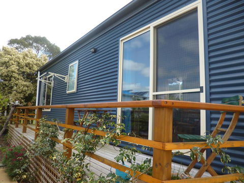 19 Blue - Accommodation Gladstone 1