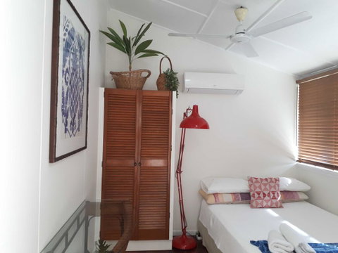 19 Grimshaw - Accommodation Gladstone 2