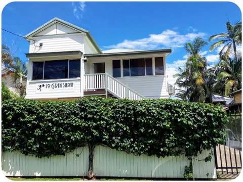19 Grimshaw - Accommodation Gladstone 0