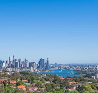 1Bed 1Study Apt with City View NEW YEAR Firework - Accommodation Gladstone