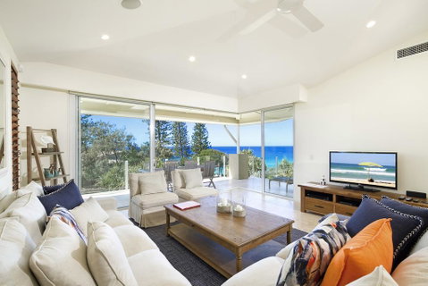 2 Hale Lani - Accommodation Gladstone 1