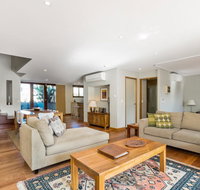 2/21-25 Fletcher Street - Casablanca at Bogarts - Accommodation Gladstone