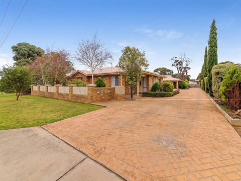 2/3 Wyndham Ave,Cowes - Accommodation Gladstone 0