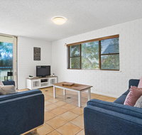 2/56 Lawson StreetClarkes Beach - Accommodation Gladstone