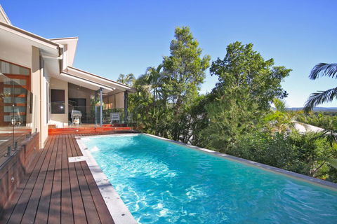 20 Avalon Street Coolum Beach - Pets Welcome - New Listing - Accommodation Gladstone 0