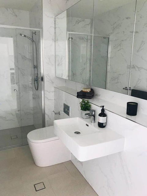 208 Kalina Apartments 2 Bedrooms - Accommodation Gladstone 3