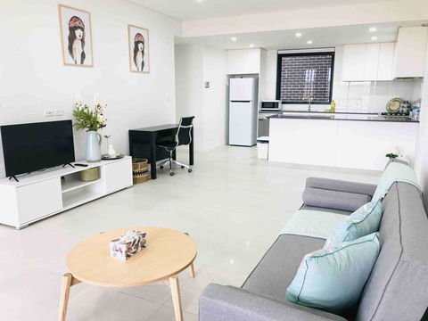 208 Kalina Apartments 2 Bedrooms - Accommodation Gladstone 0