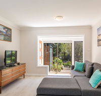 235 Mitchell Parade Mollymook - Accommodation Gladstone