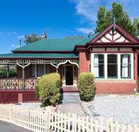 26 Byron Street