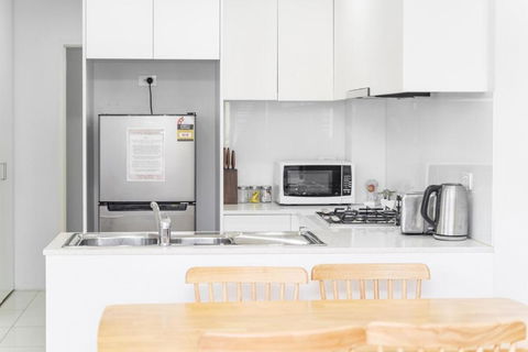 Beautiful Cabra 6ppl Apt - Accommodation Gladstone 3