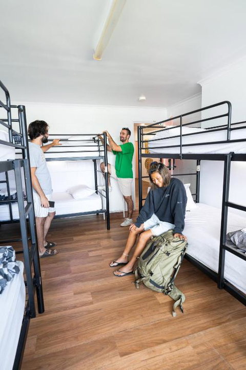 CALI Backpackers - Accommodation Gladstone 3