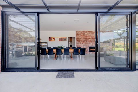 CASALE ESTATE - Accommodation Gladstone 4