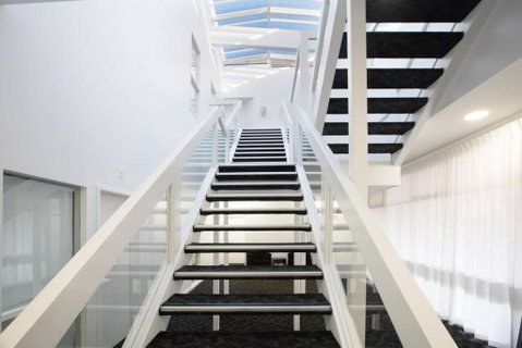 CBD Premium Location Studio - Accommodation Gladstone 1
