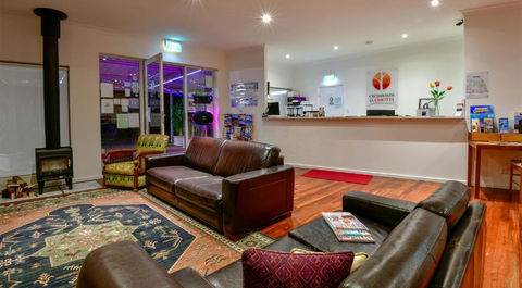 Crossroads Ecomotel - Accommodation Gladstone 3