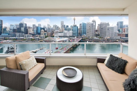 Darling Harbour Getaway - Accommodation Gladstone 4