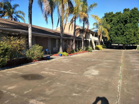 Darling Junction Motor Inn - Accommodation Gladstone 1