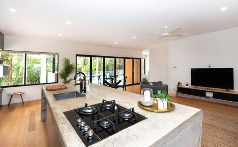 Daydream Cottage - Accommodation Gladstone 3